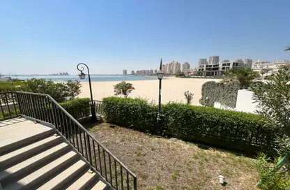 Apartment - 2 Bedrooms - 3 Bathrooms for rent in La Plage South - La Plage - The Pearl Island - Doha