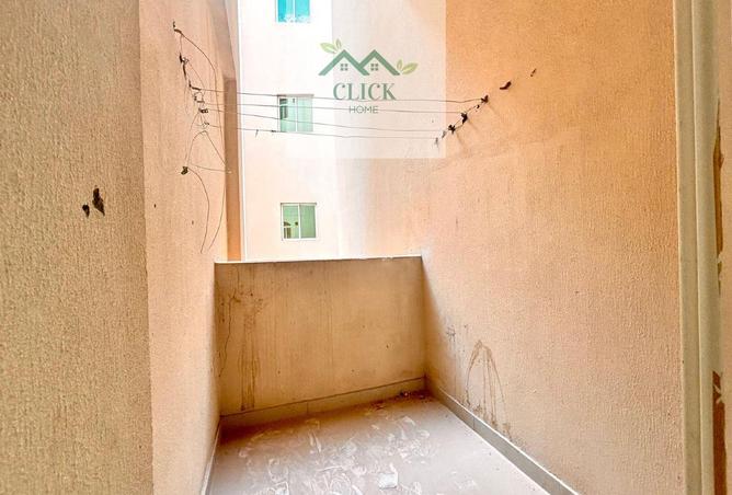 968993 - Property Image 3