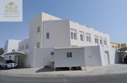 فيلا - 6 غرف نوم - 6 حمامات للايجار في مريخ - المريخ - الدوحة