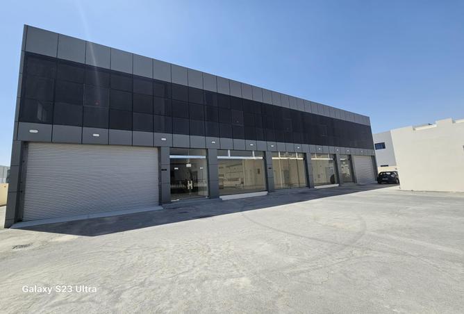 820586 - Property Main Image