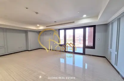 Apartment - 2 Bedrooms - 2 Bathrooms for rent in East Porto Drive - Porto Arabia - The Pearl Island - Doha