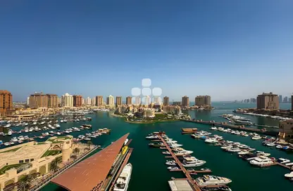Apartment - 3 Bedrooms - 4 Bathrooms for rent in Bab Al Riviera - Porto Arabia - The Pearl Island - Doha