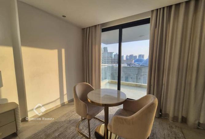 952566 - Property Image 2