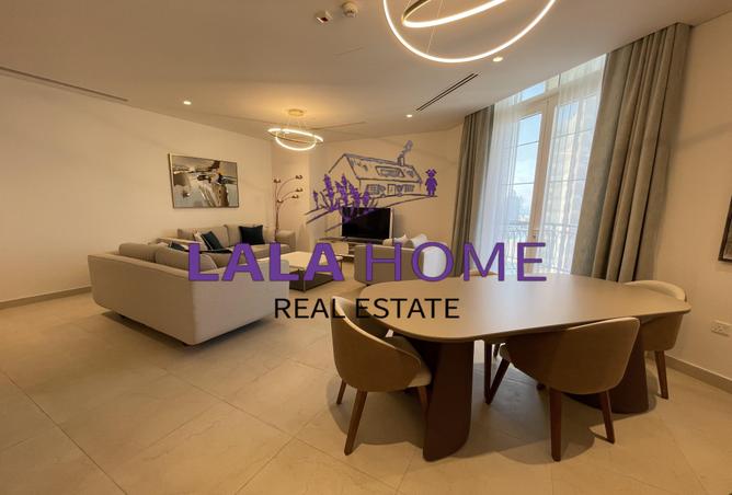 956910 - Property Image 2