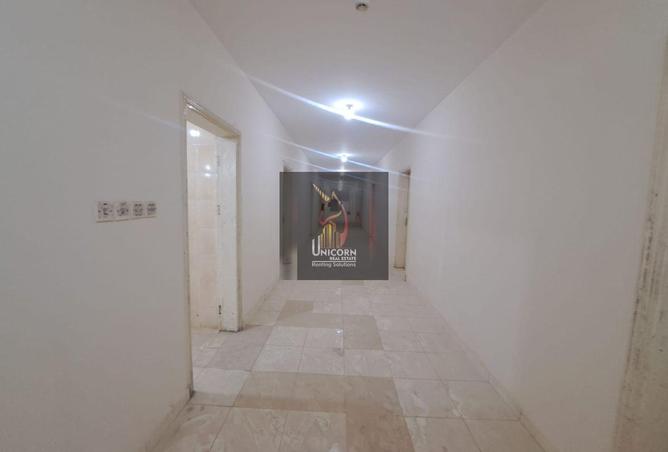 984488 - Property Image 3