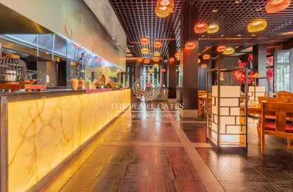 Shop - Studio - 2 Bathrooms for rent in Ghanem Business Centre - Fereej Bin Mahmoud South - Fereej Bin Mahmoud - Doha