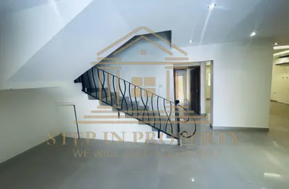 مجمع سكني - 4 غرف نوم - 4 حمامات للايجار في شارع الوعب - الوعب - الدوحة