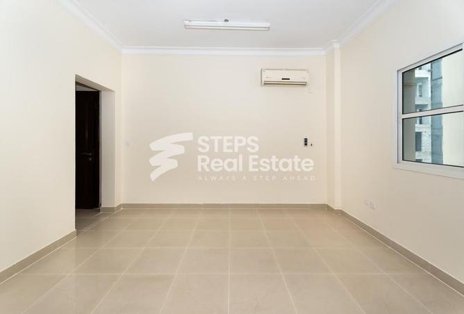 966383 - Property Image 3