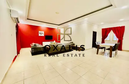 Apartment - 2 Bedrooms - 2 Bathrooms for rent in Maamoura Villas - Al Maamoura - Doha