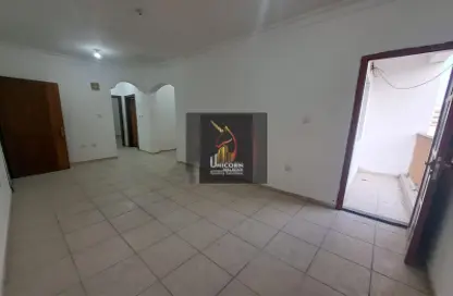 Staff Accommodation - Studio - 2 Bathrooms for rent in Al Muntazah Street - Al Muntazah - Doha