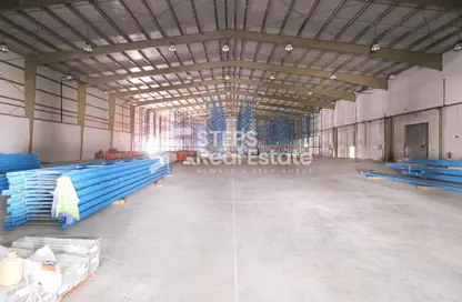 Warehouse - Studio - 1 Bathroom for rent in Jerry Al Samur - Birkat Al Awamer - Al Wakra