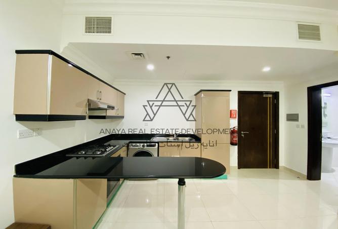 930110 - Property Image 3