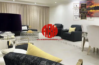 Apartment - 1 Bedroom - 2 Bathrooms for sale in West Porto Drive - Porto Arabia - The Pearl Island - Doha