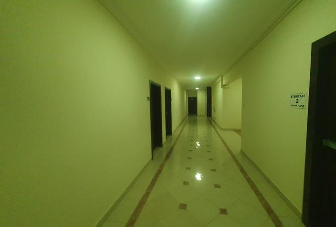 965353 - Property Image 2