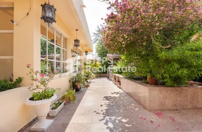 Villa - 6 Bedrooms - 7+ Bathrooms for sale in Al Nuaija Street - Al Nuaija - Doha