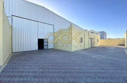 Terrace image for: Warehouse - Studio - 3 Bathrooms for rent in East Industrial Street - Birkat Al Awamer - Al Wakra, Image 1
