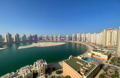 Apartment - 3 Bedrooms - 3 Bathrooms for rent in Viva West - Viva Bahriyah - The Pearl Island - Doha