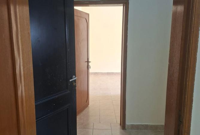 955077 - Property Image 2
