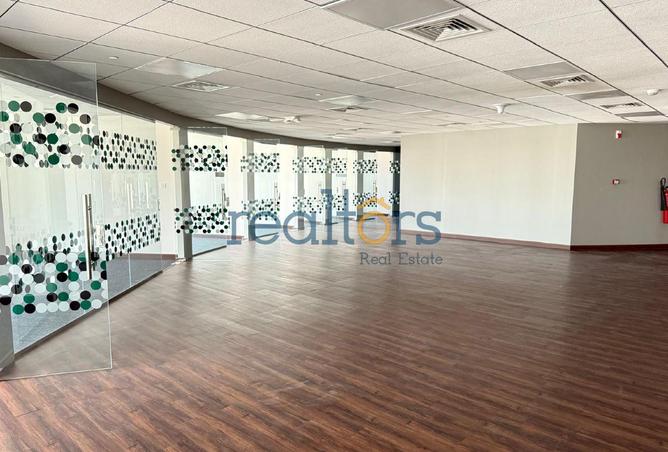 946457 - Property Image 2