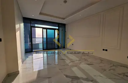 Apartment - 2 Bedrooms - 4 Bathrooms for rent in Lusail Marina Heights - Marina District - Lusail