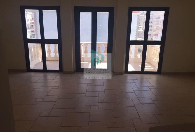 942653 - Property Main Image