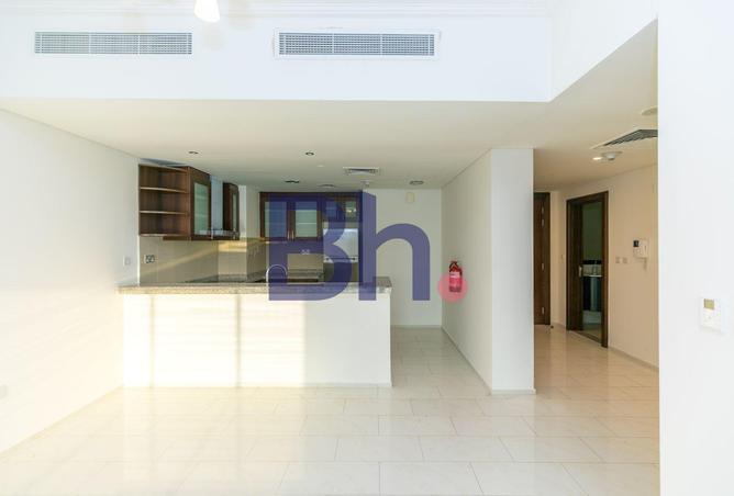 1001119 - Property Image 3