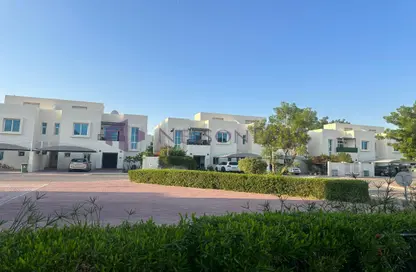 مجمع سكني - 3 غرف نوم - 4 حمامات للايجار في حدائق العين - عين خالد - الدوحة
