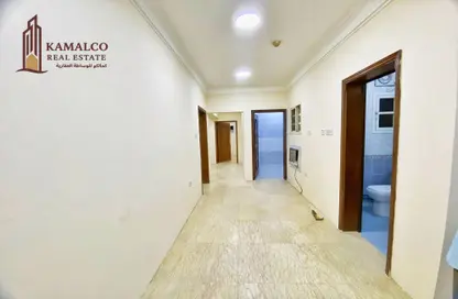 Apartment - 3 Bedrooms - 2 Bathrooms for rent in Al Mansoura - Al Mansoura - Doha