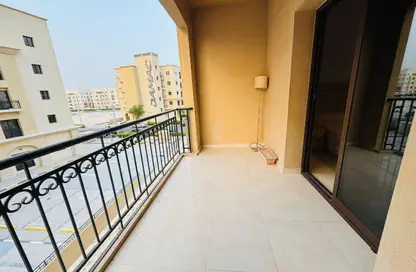 Apartment - Studio - 1 Bathroom for rent in Lusail City - Lusail