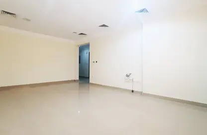 Apartment - 2 Bedrooms - 2 Bathrooms for rent in Al Sadd Road - Al Sadd - Doha