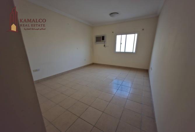 929954 - Property Image 3