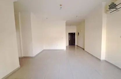 شقة - 2 غرف نوم - 2 حمامات للايجار في بيت الفناء - شارع عبدالله بن مسعود - فريج بن محمود - الدوحة شقة - 2 غرف نوم - 2 حمامات للايجار في بيت الفناء - شارع عبدالله بن مسعود - فريج بن محمود - الدوحة