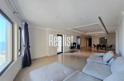Apartment - 1 Bedroom - 2 Bathrooms for sale in West Porto Drive - Porto Arabia - The Pearl Island - Doha