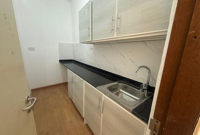 985940 - Property Image 3