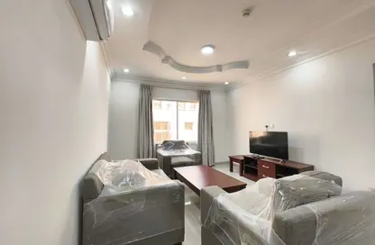 Apartment - 3 Bedrooms - 3 Bathrooms for rent in Al Sadd Road - Al Sadd - Doha