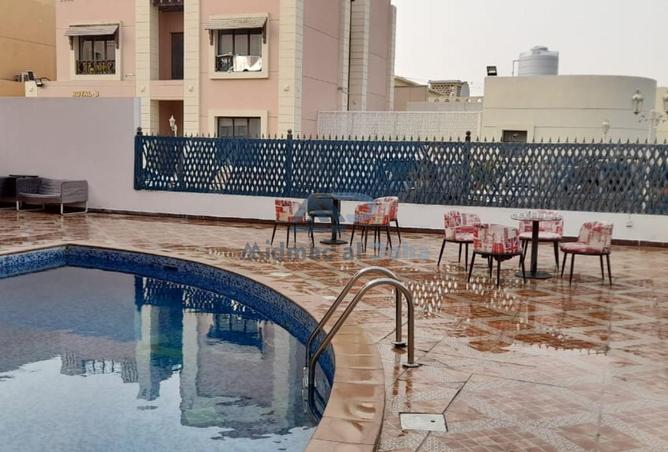 944808 - Property Image 2