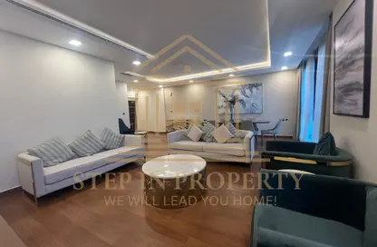 Apartment - 3 Bedrooms - 4 Bathrooms for rent in Giardino Gardens - Giardino Villas - The Pearl Island - Doha
