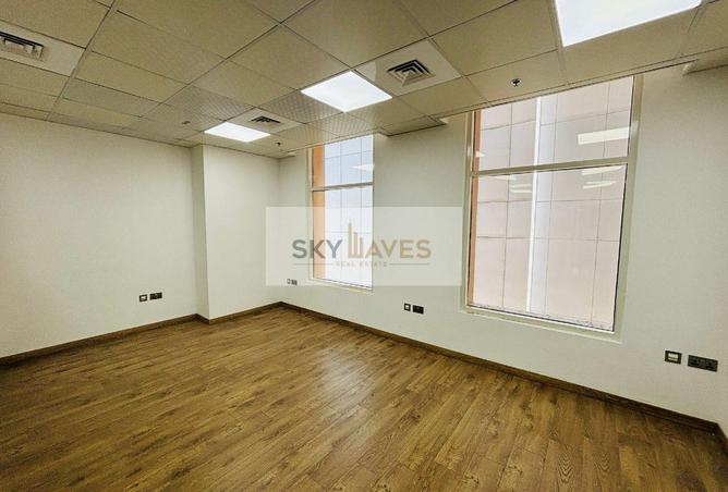 946390 - Property Image 2