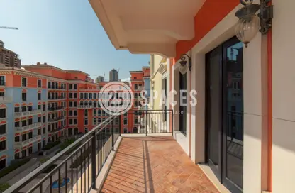 Apartment - 1 Bedroom - 2 Bathrooms for rent in Carnaval - Qanat Quartier - The Pearl Island - Doha