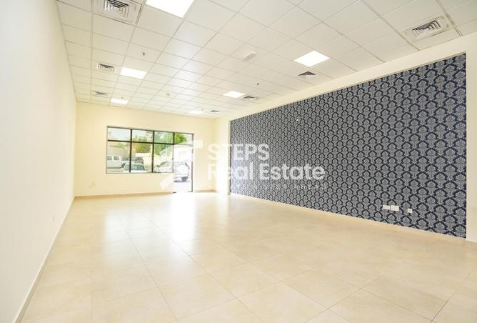 Office Space - Studio - 2 Bathrooms for rent in Al Wakra - Al Wakra - Al Wakrah - Al Wakra