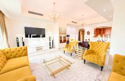 Apartment - 1 Bedroom - 2 Bathrooms for rent in West Porto Drive - Porto Arabia - The Pearl Island - Doha