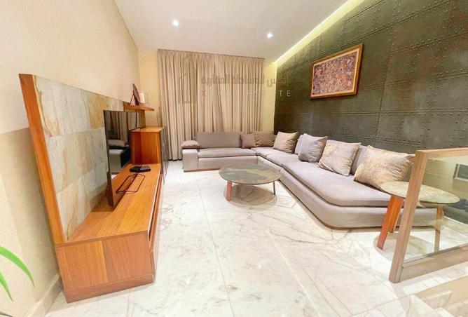 972418 - Property Image 3