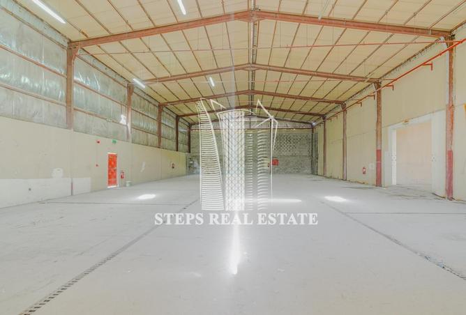 Warehouse - Studio for rent in Industrial Area 4 - Industrial Area - Industrial Area - Doha