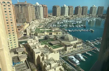 شقة - غرفة نوم - 2 حمامات للايجار في طريق بورتو الغربي - بورتو أرابيا - جزيرة اللؤلؤة - الدوحة