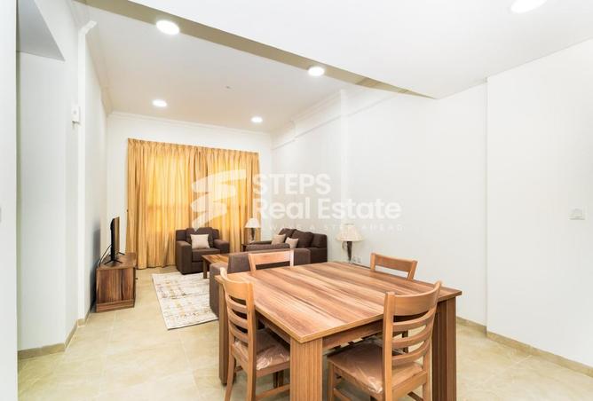 952678 - Property Image 2