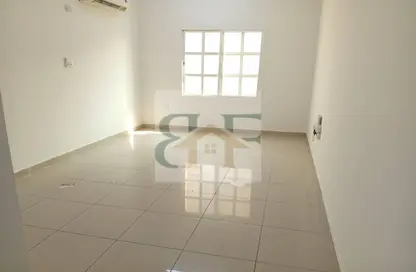 Apartment - 2 Bedrooms - 2 Bathrooms for rent in Al Muntazah Street - Al Muntazah - Doha