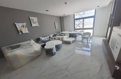 Apartment - 2 Bedrooms - 3 Bathrooms for sale in Boulevard View - Yasmeen City - Lusail