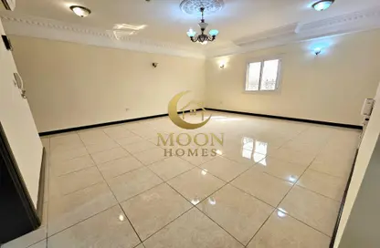 Apartment - 2 Bedrooms - 2 Bathrooms for rent in Fereej Bin Mahmoud North - Fereej Bin Mahmoud - Doha