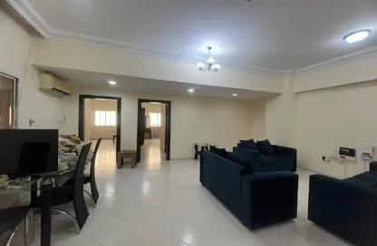 Apartment - 2 Bedrooms - 3 Bathrooms for rent in Najma 28 - Ibn Dirhem Street - Najma - Doha