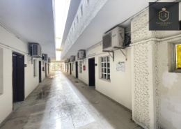 Labor Camp - 8 bathrooms for rent in Industrial Area 1 - Industrial Area - Industrial Area - Doha